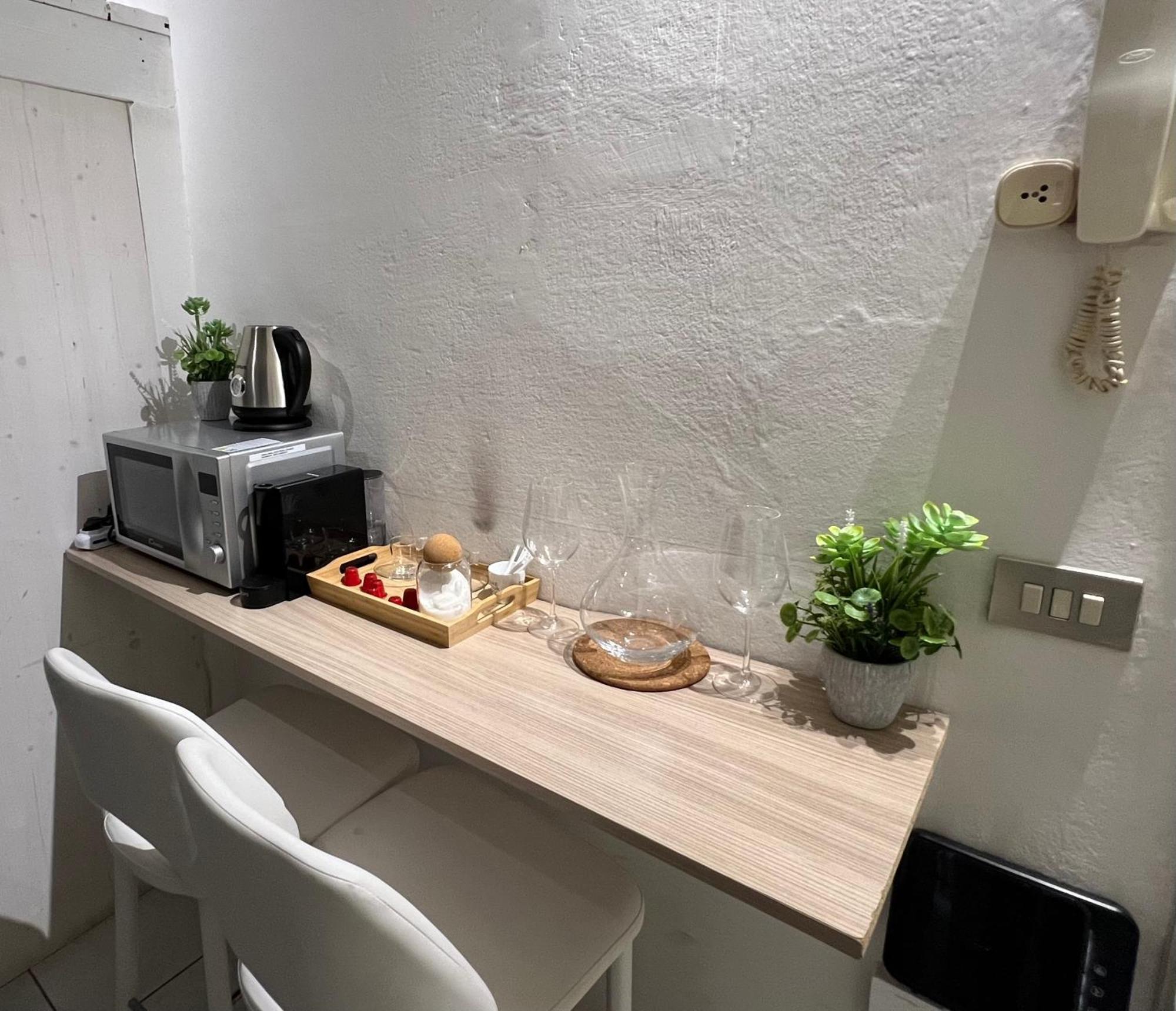 Tiny & Cosy Studio Flat In Como Eksteriør bilde